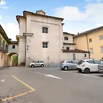 Quadrifoglio House