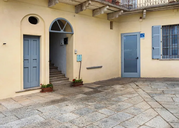 Quadrifoglio House